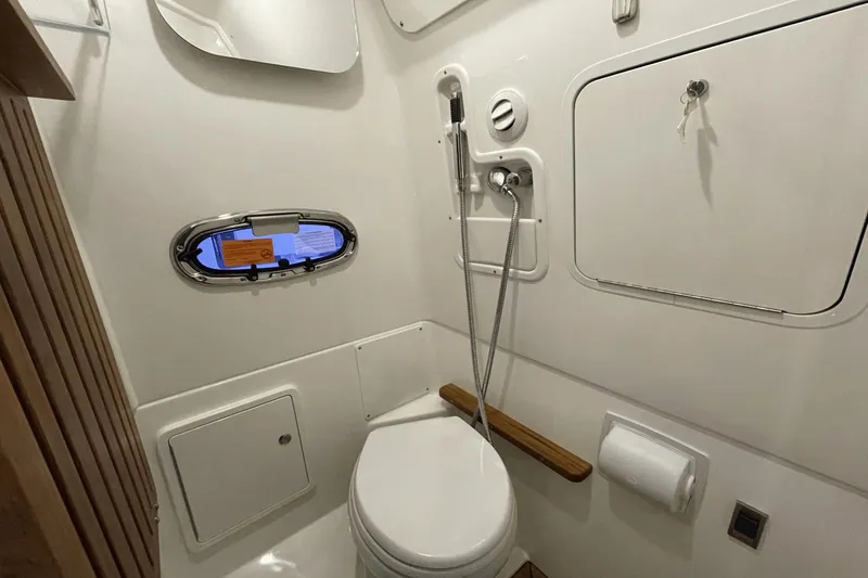 Slide: The Image of Boston Whaler 380 Outrage 2024 - 66