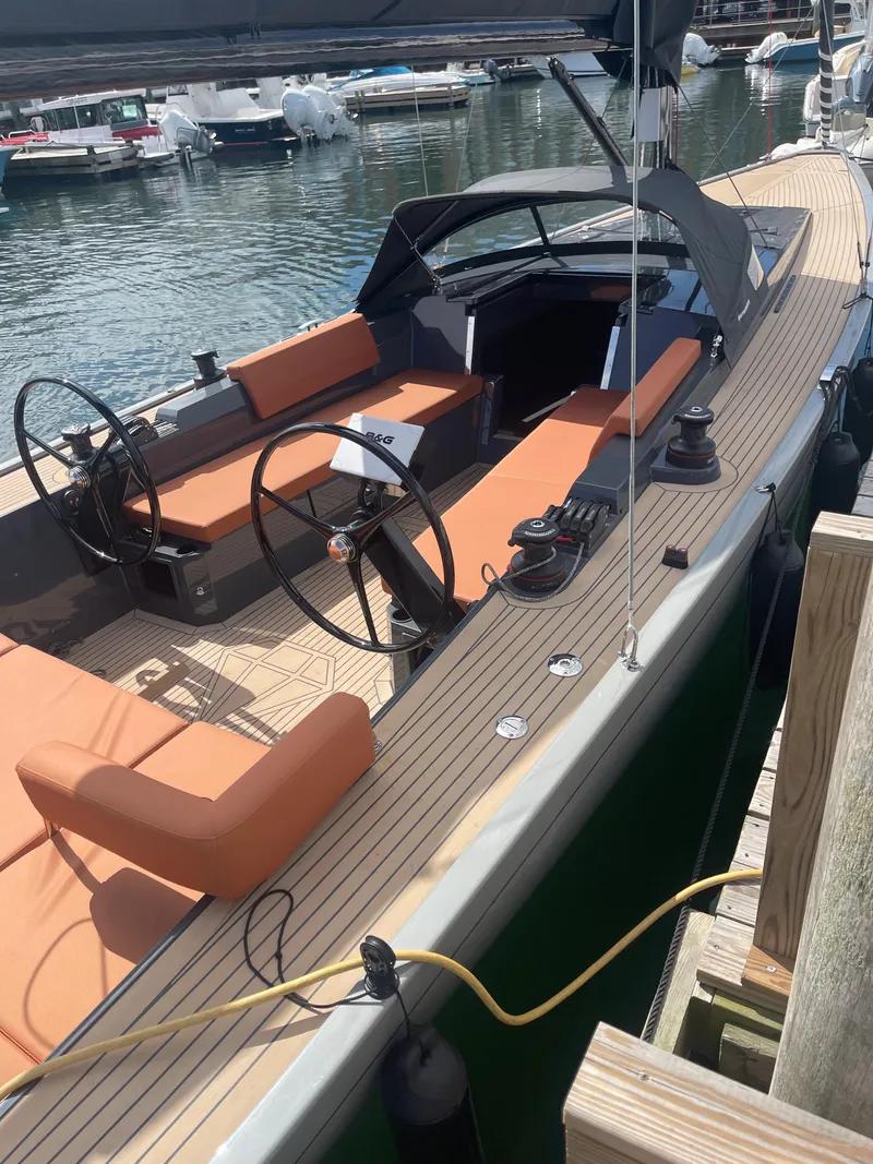 Slide: The Image of Saffier 33 Life 2026 - 3