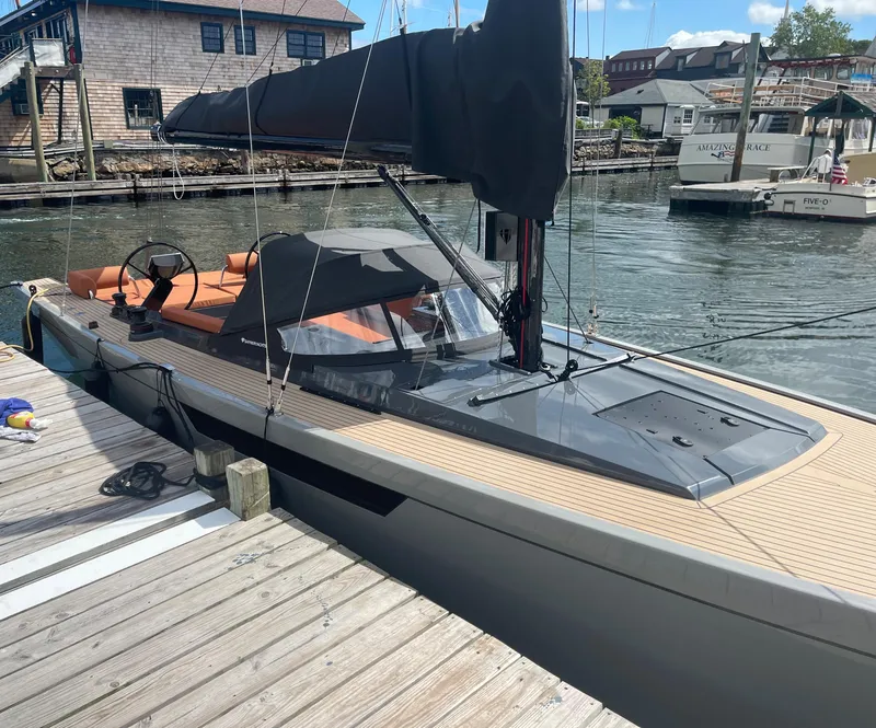 Slide: The Image of Saffier 33 Life 2026 - 5