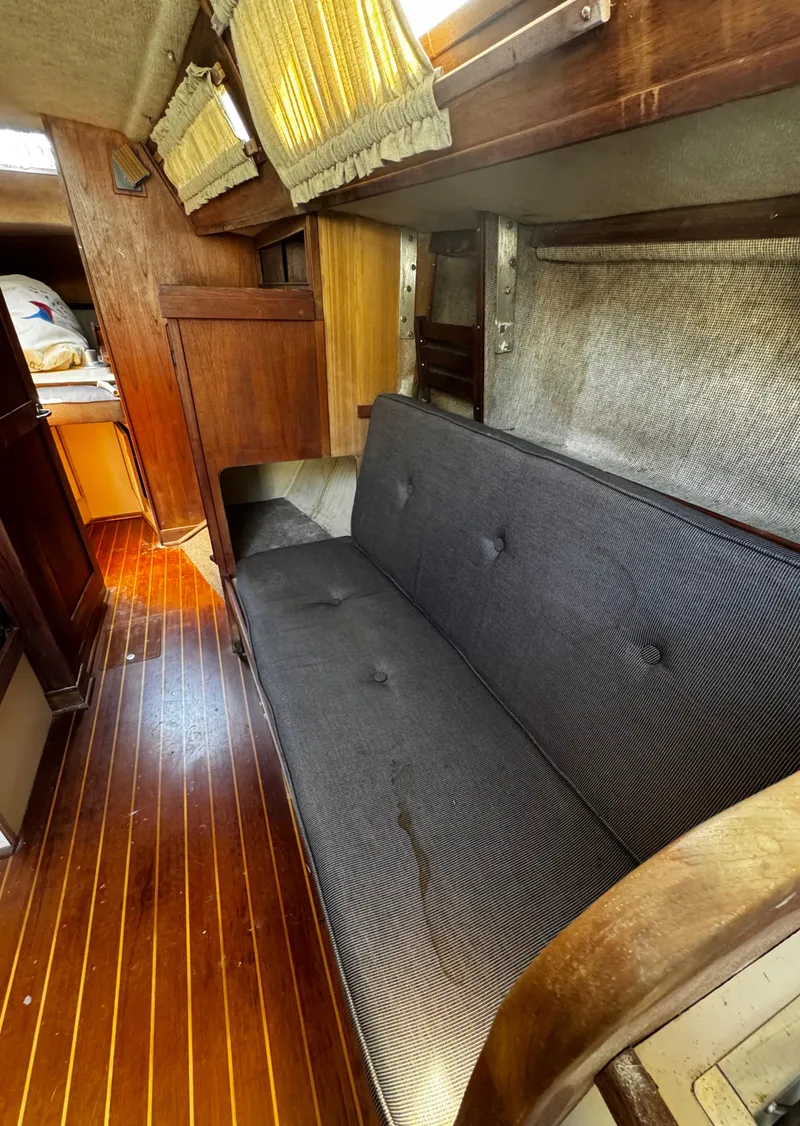 Slide: The Image of 1984 S2 9.2 - 39