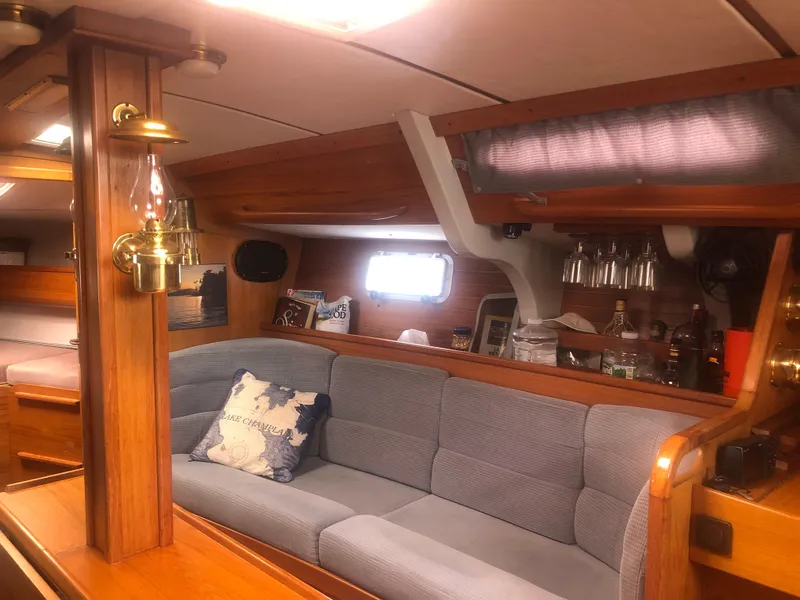 Slide: The Image of Jeanneau Sunshine 38 1988 - 18