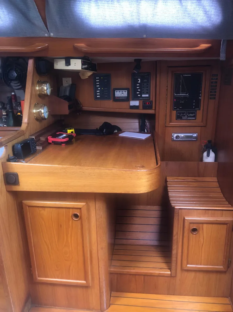 Slide: The Image of Jeanneau Sunshine 38 1988 - 21
