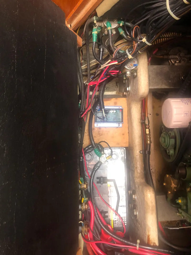 Slide: The Image of Jeanneau Sunshine 38 1988 - 38