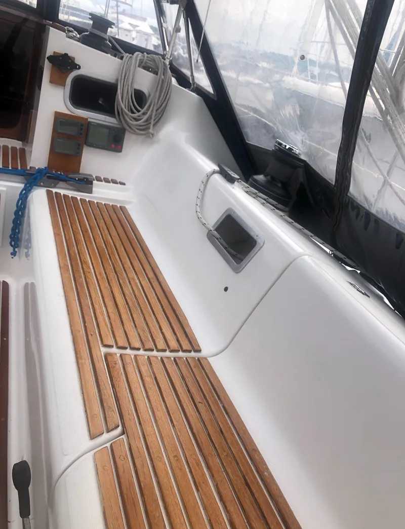 Slide: The Image of Jeanneau Sunshine 38 1988 - 8