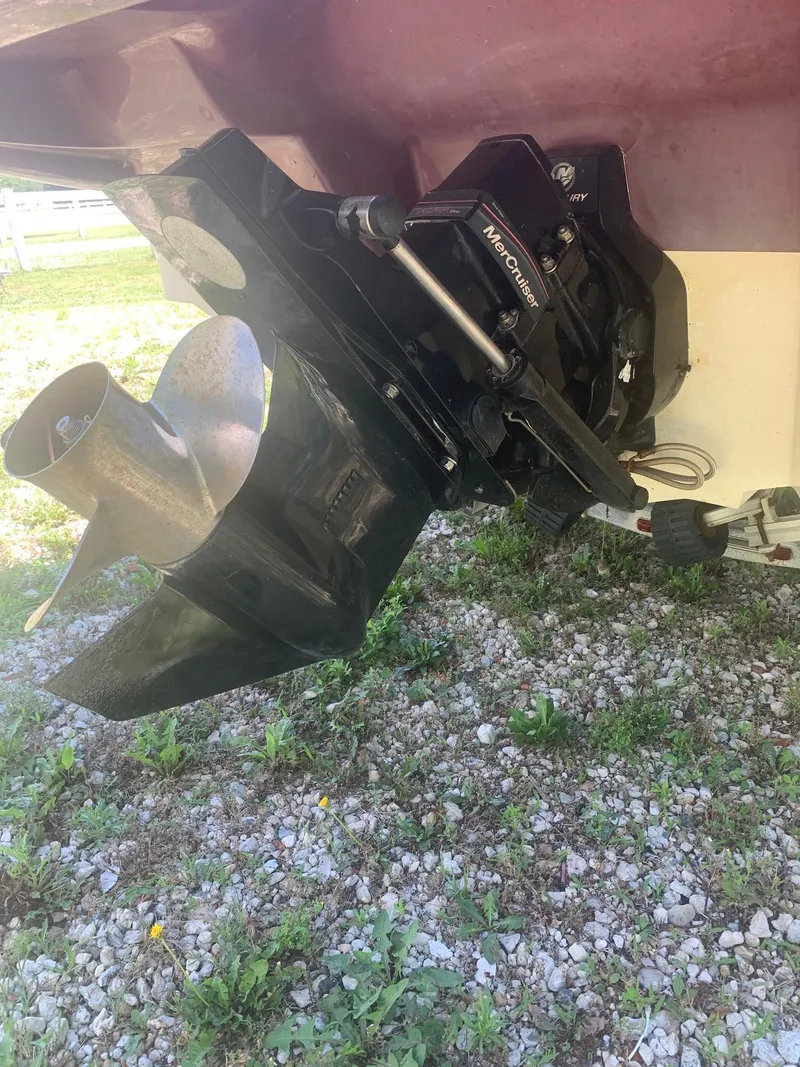 Slide: The Image of Sea Ray 200 Sundeck 2006 - 11