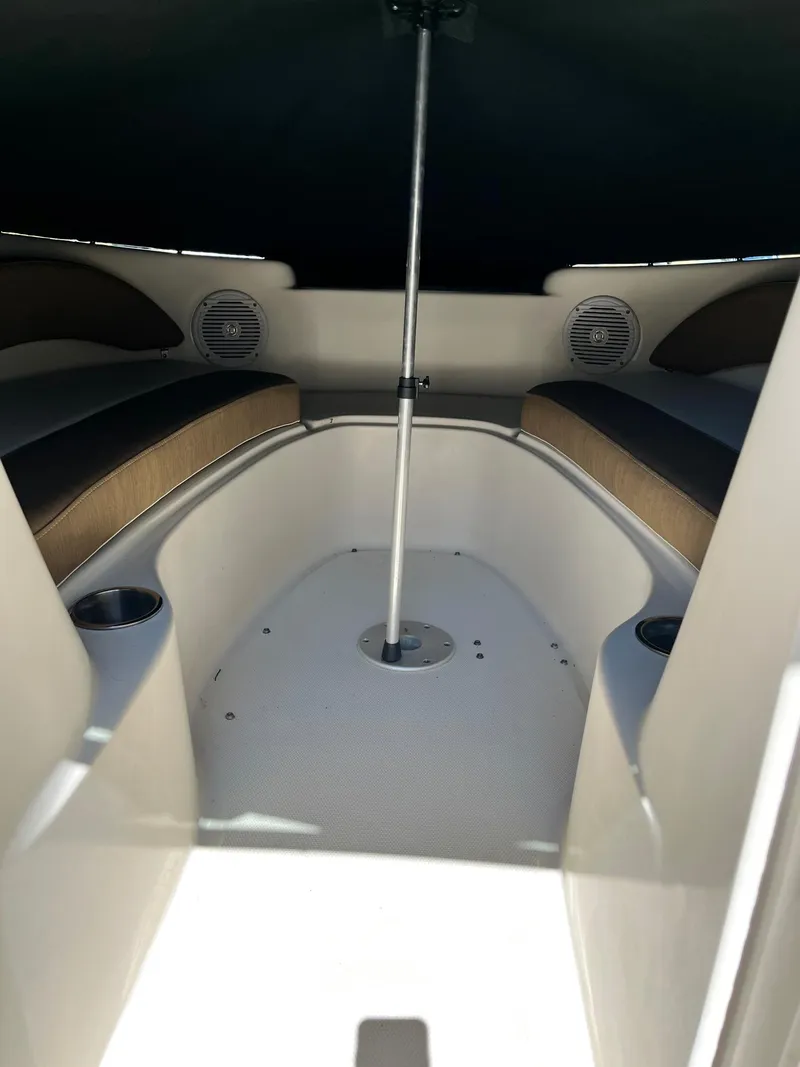 Slide: The Image of Sea Ray 200 Sundeck 2006 - 21