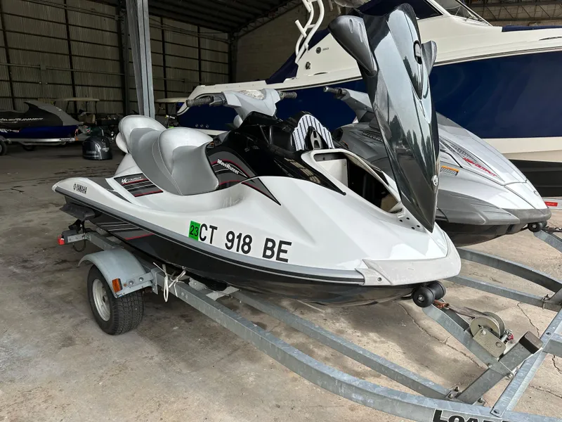 Slide: The Image of 2009 Yamaha WaveRunner FX Cruiser H/O on trailer in storage facility. - 18