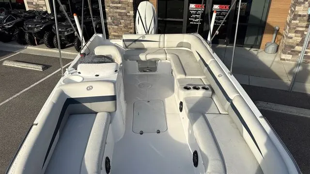 Slide: The Image of Hurricane SUNDECK SPORT 201 OB W/150HP 2023 - 10