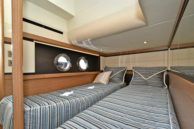 Slide: The Image of Guest Stateroom  - 43