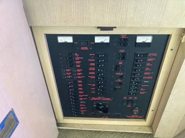 Slide: The Image of Electrical panel of a 1998 Ocean Yachts 45 Super Sport boat. - 19