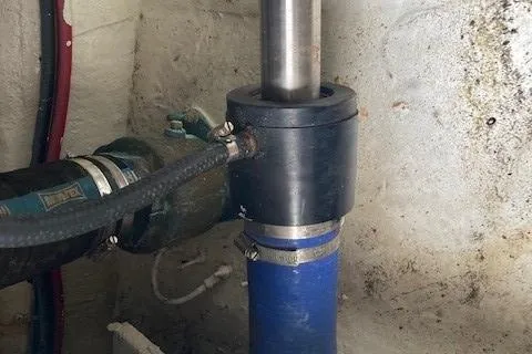 Slide: The Image of Close-up of 1998 Ocean Yachts 45 Super Sport engine compartment components. - 22