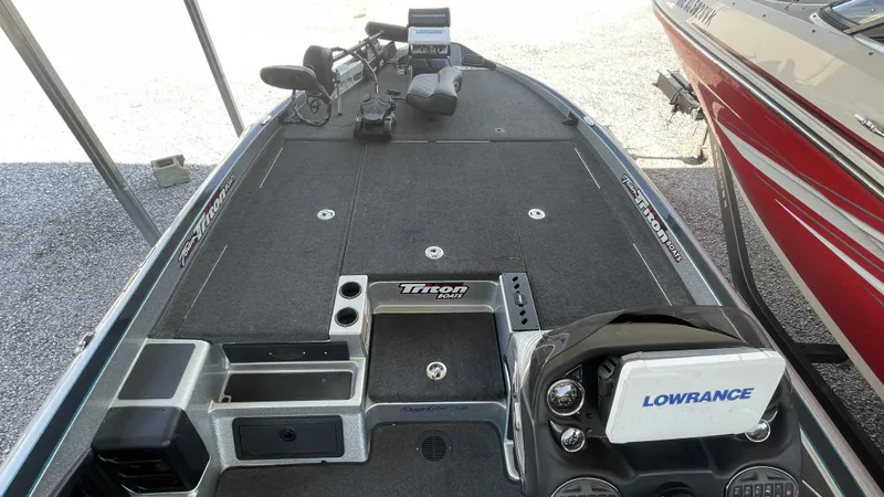 Slide: The Image of Triton 21 TrX 2018 - 5