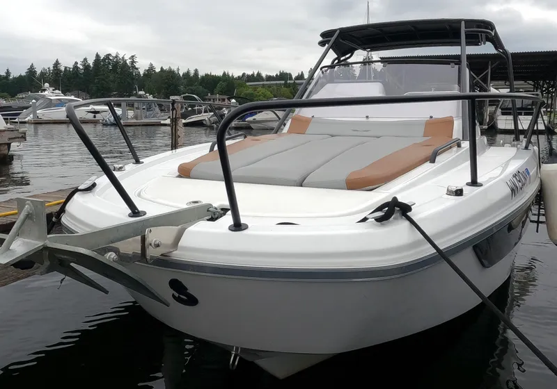 Slide: The Image of 2022 Beneteau Flyer 8 SUNdeck boat docked at marina. - 22