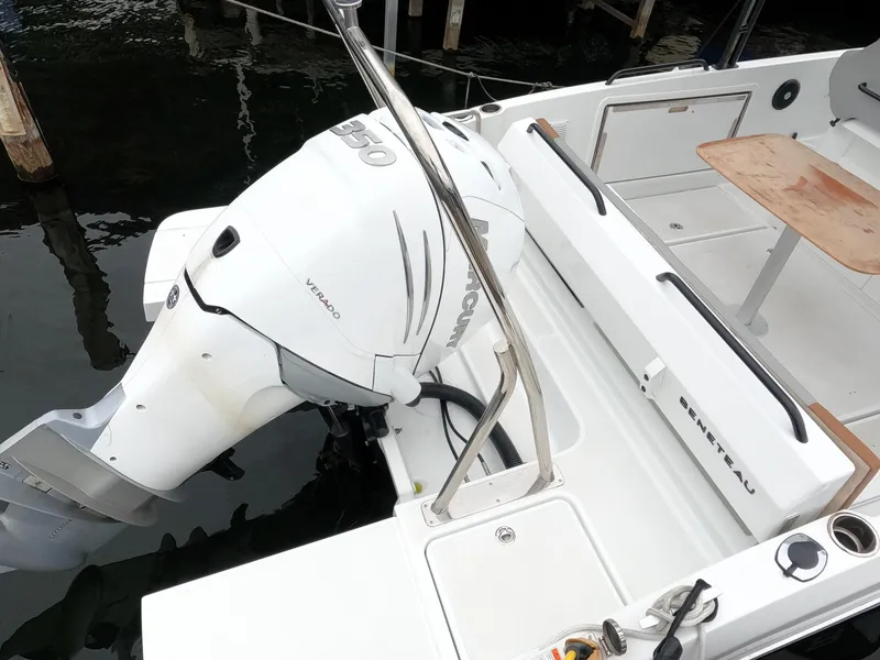 Slide: The Image of 2022 Beneteau Flyer 8 SUNdeck with powerful outboard motor docked. - 28