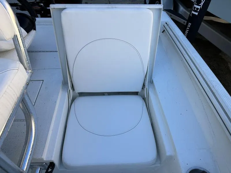 Slide: The Image of Excel Bay Pro 203 2023 - 7