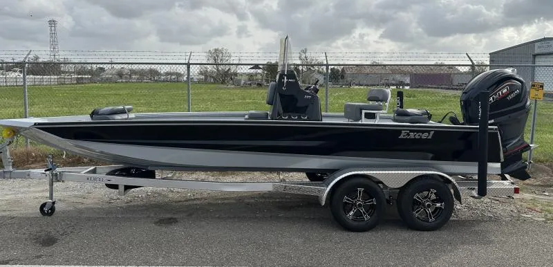 Slide: The Image of Excel Bay Pro 220 2023 - 1