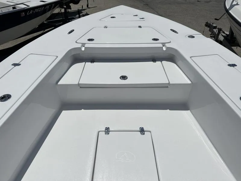 Slide: The Image of Blazer 2420 GTS DELUXE 2023 - 12