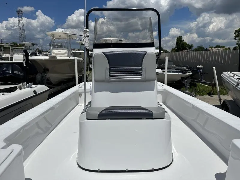 Slide: The Image of Blazer 2420 GTS DELUXE 2023 - 13