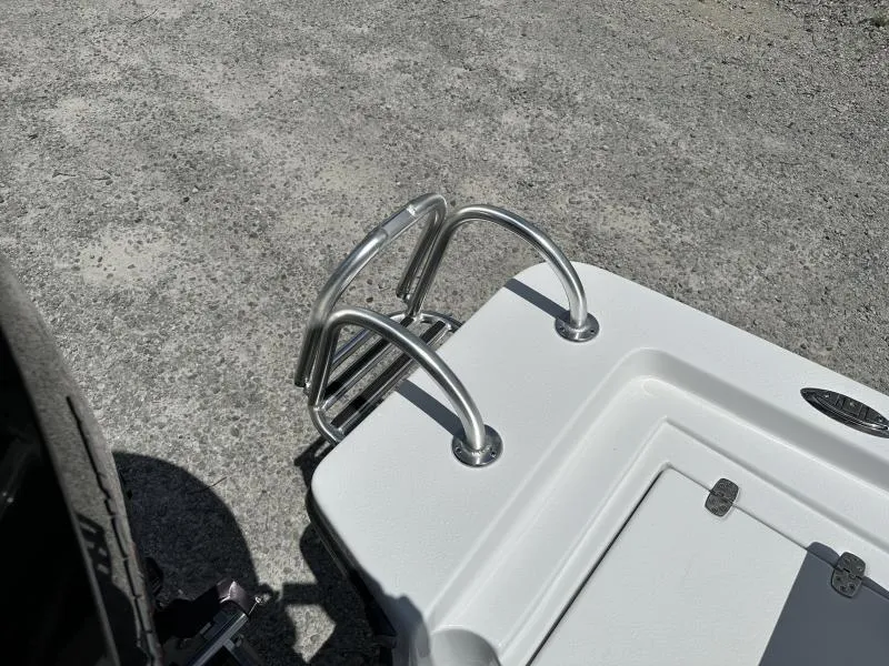 Slide: The Image of Blazer 2220 Fisherman 2023 - 12