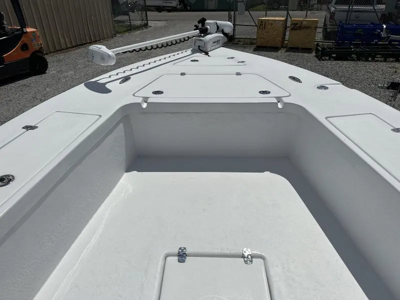 Slide: The Image of Blazer 2420 GTS 2023 - 6