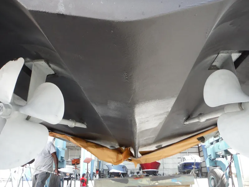 Slide: The Image of Cruisers 455 Express Motoryacht 2005 - 74