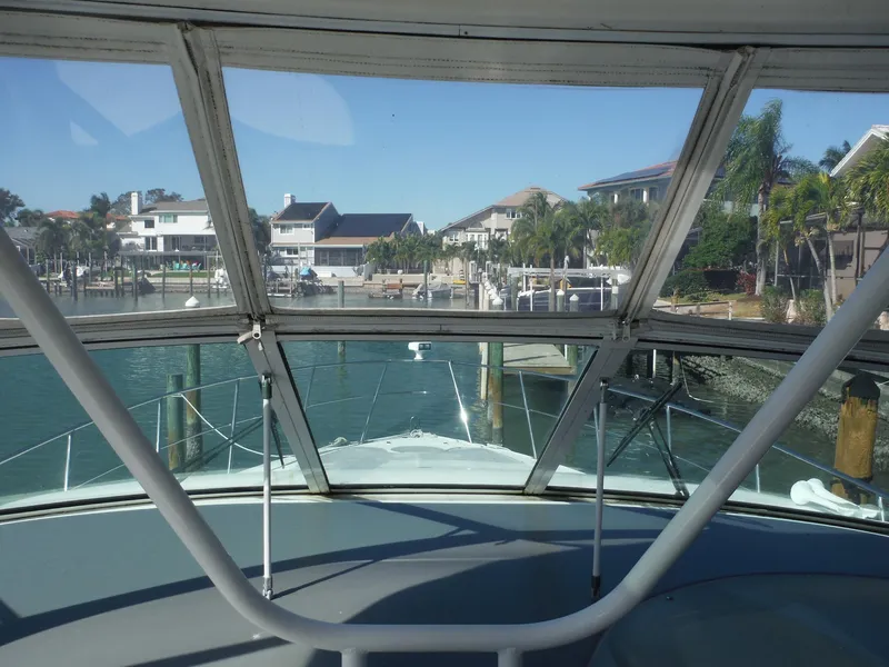 Slide: The Image of Cruisers Yachts 455 Express Motoryacht 2005 - 55