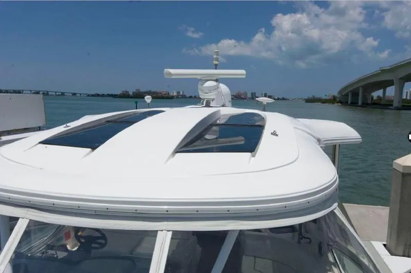 Slide: The Image of Cruisers Yachts 455 Express Motoryacht 2005 - 66