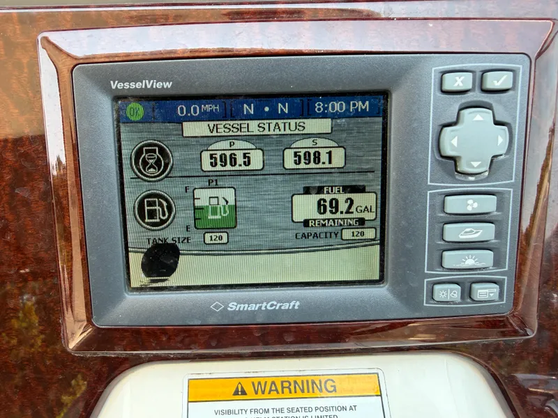 Slide: The Image of Sea Ray 310 SUNDANCER 2012 - 13