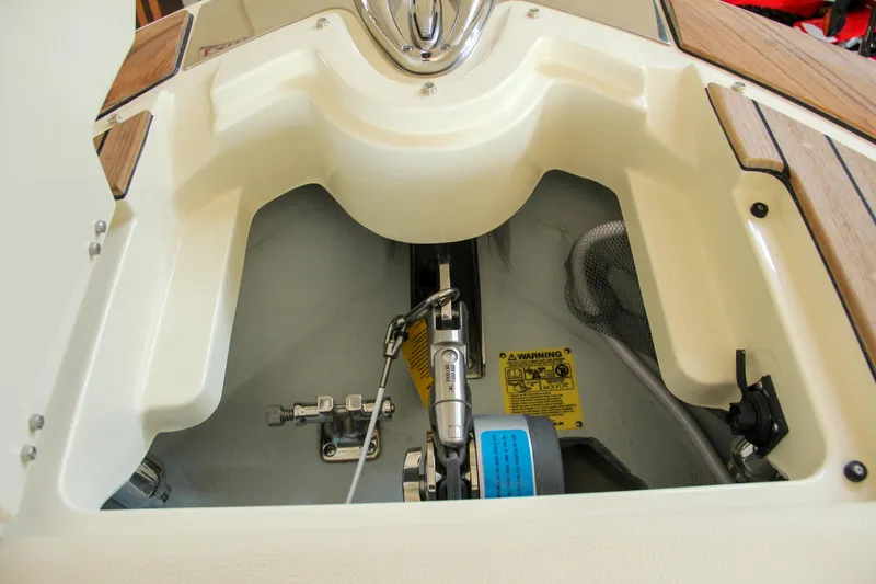 Slide: The Image of Chris-Craft Launch 25 GT 2022 - 90