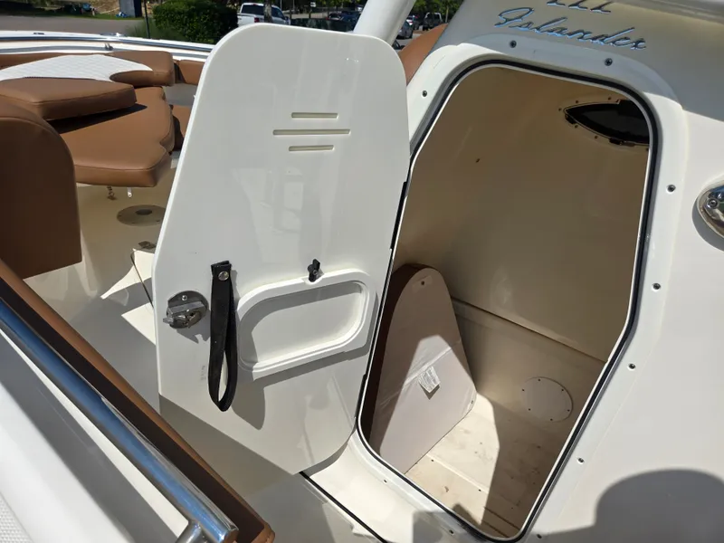 Slide: The Image of Pioneer 222 Islander 2025 - 10