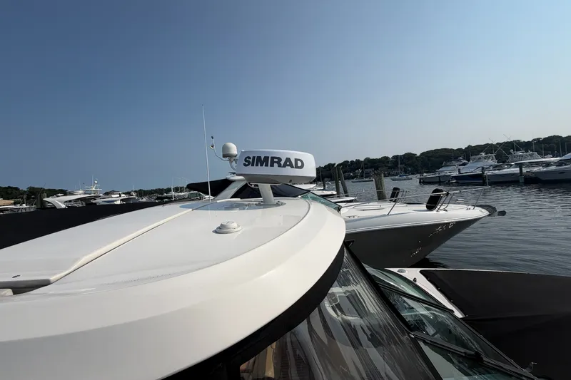 Slide: The Image of Sea Ray 310 SLX OB 2020 - 4
