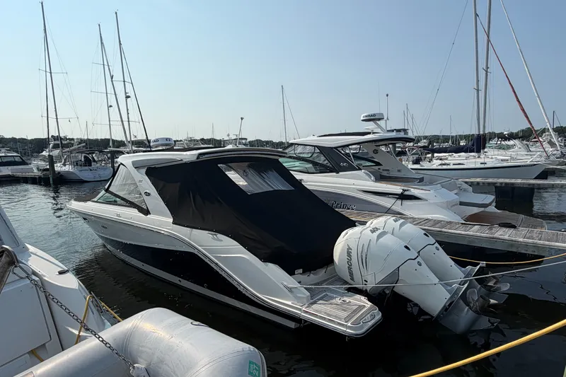 The Image of Sea Ray 310 SLX OB 2020 - 0