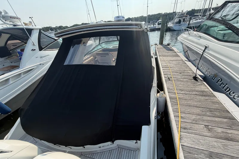 Slide: The Image of Sea Ray 310 SLX OB 2020 - 5