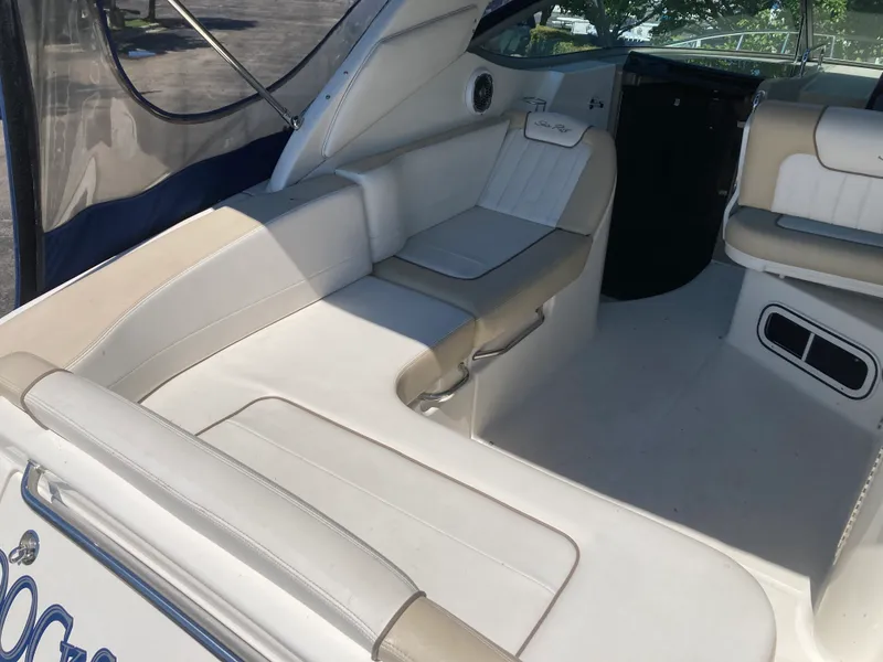 Slide: The Image of Sea Ray 280 SUNDANCER 2012 - 18