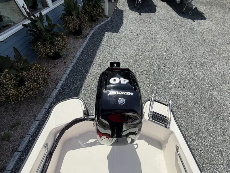 Slide: The Image of Boston Whaler 130 Super Sport 2027 - 2