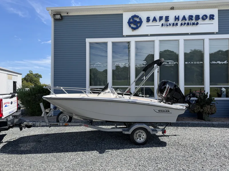 The Image of Boston Whaler 130 Super Sport 2027 - 0