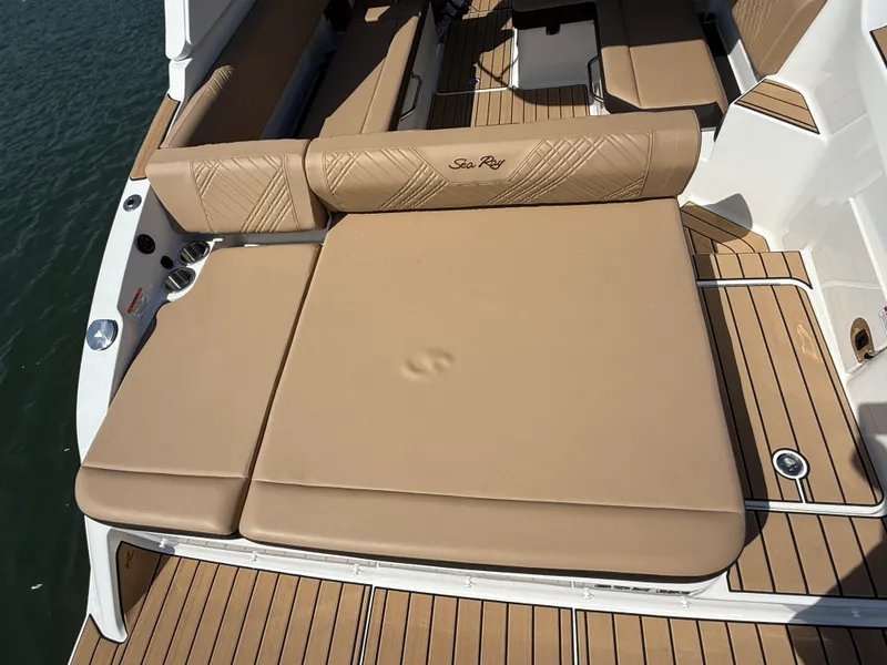 Slide: The Image of Sea Ray SDX 270 Outboard 2027 - 30