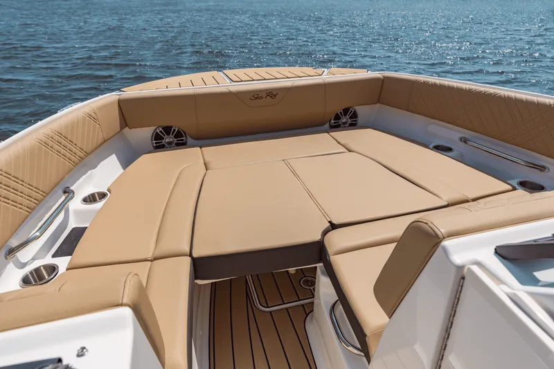 Slide: The Image of Sea Ray SDX 270 Outboard 2027 - 44