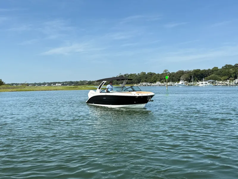 Slide: The Image of Sea Ray SDX 270 Outboard 2027 - 1