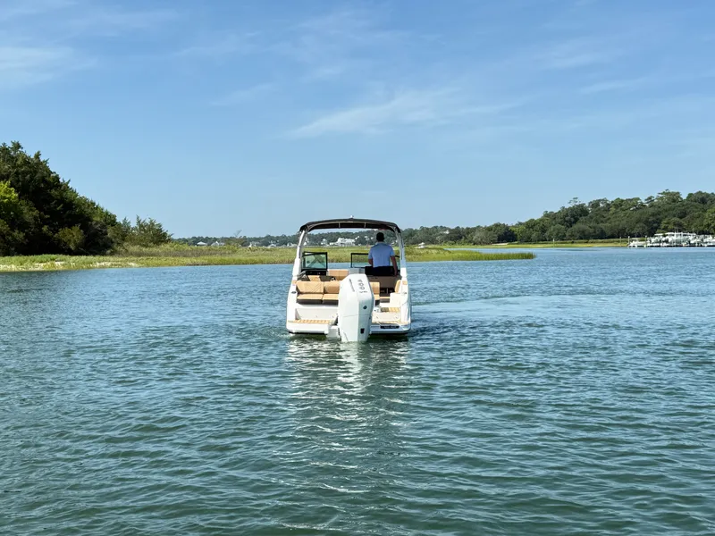 Slide: The Image of Sea Ray SDX 270 Outboard 2027 - 8