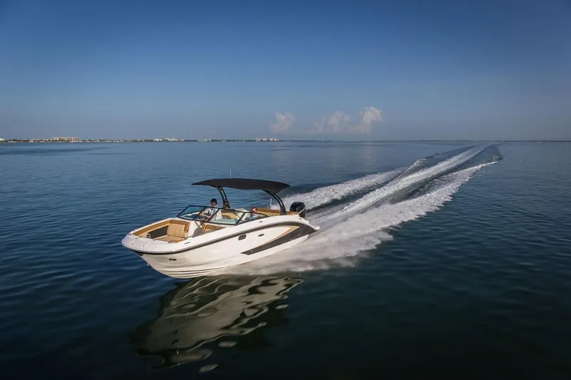 Slide: The Image of Sea Ray 270 Sundeck Outboard 2016 - 4
