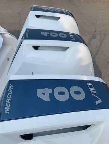 Slide: The Image of 2024 Tiara Yachts 38LS with triple Mercury 400 V10 engines. - 5