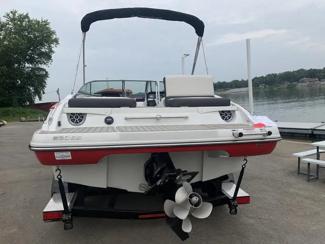 Slide: The Image of Crownline Boats 220 SS 2023 - 5