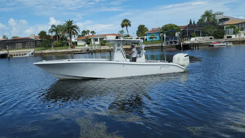 Slide: The Image of Yellowfin 31 2005 - 63