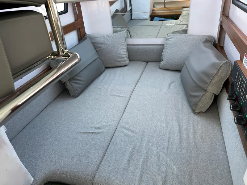 Slide: The Image of Axopar 28 Cabin 2021 - 11