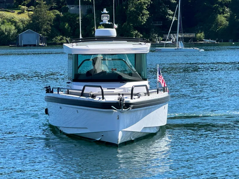 Slide: The Image of Axopar 28 Cabin 2021 - 36