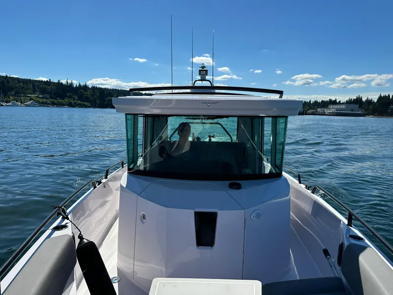 Slide: The Image of Axopar 28 Cabin 2021 - 46