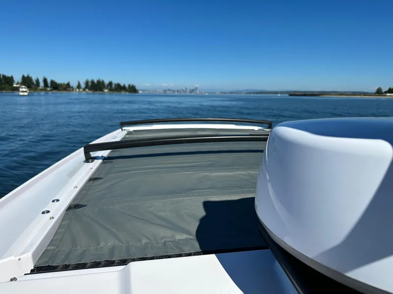 Slide: The Image of Axopar 28 Cabin 2021 - 48