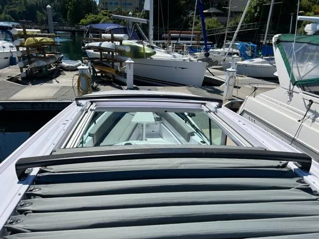 Slide: The Image of Axopar 28 Cabin 2021 - 55