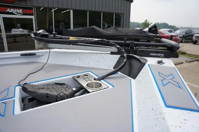 Slide: The Image of Xpress H-18 C 2024 - 9